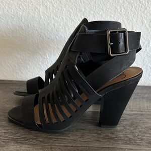 Black Strappy Heeled Sandals